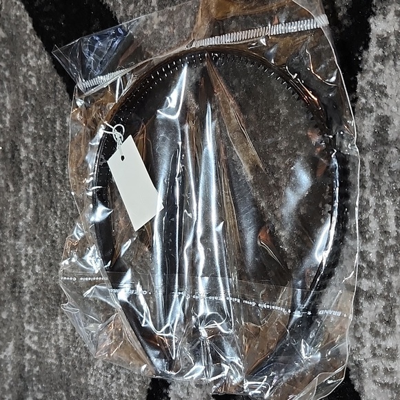 EMBELLISHED MUITI-COLOR DOUBLE ROW RHINESTONES SET-OF-4 HEADBANDS BUNDLE - Picture 2 of 11